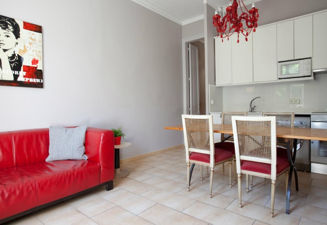 Aparteasy - Family Sant Antoni Apt. Lejlighed Barcelona Eksteriør billede